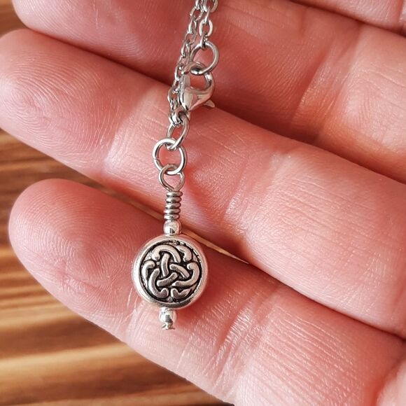 Wire-Wrapped Natural Stone Pendant - Picture 5 of 8